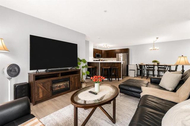 3106-16969 24 Street SW Calgary, AB T2Y 0L2