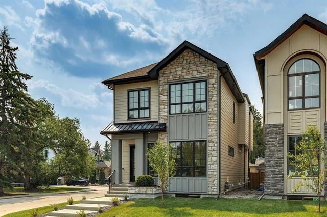 1603 42 Avenue SW Calgary, AB T2T 2M4