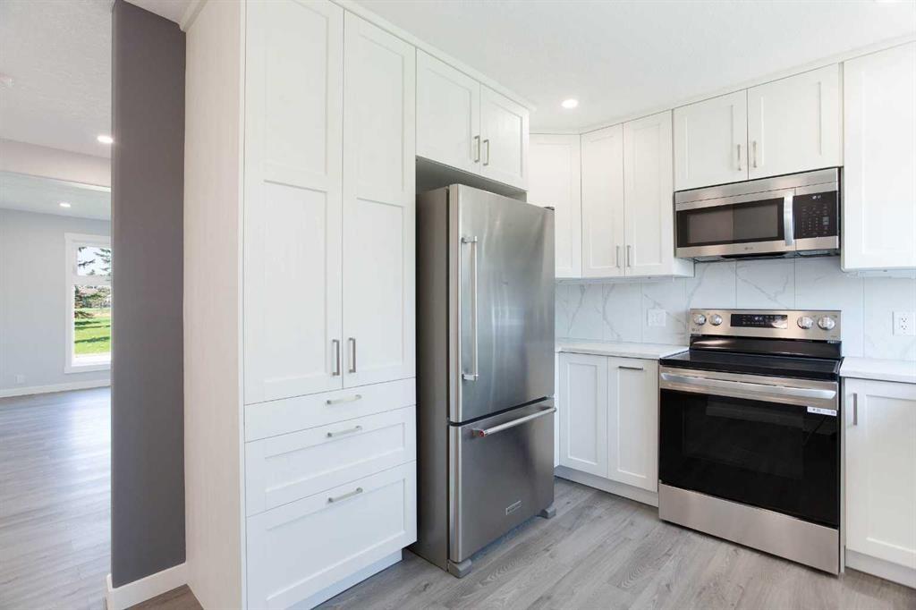 68 Abergale Way Ne, Calgary, AB - Indoor Photo Showing Kitchen