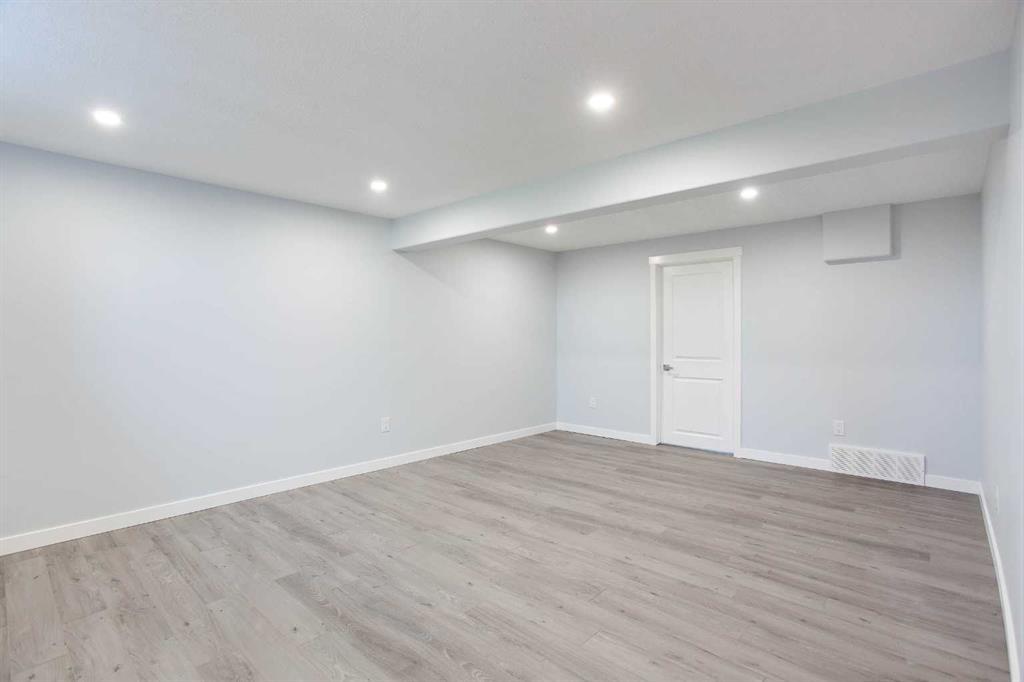68 Abergale Way Ne, Calgary, AB - Indoor
