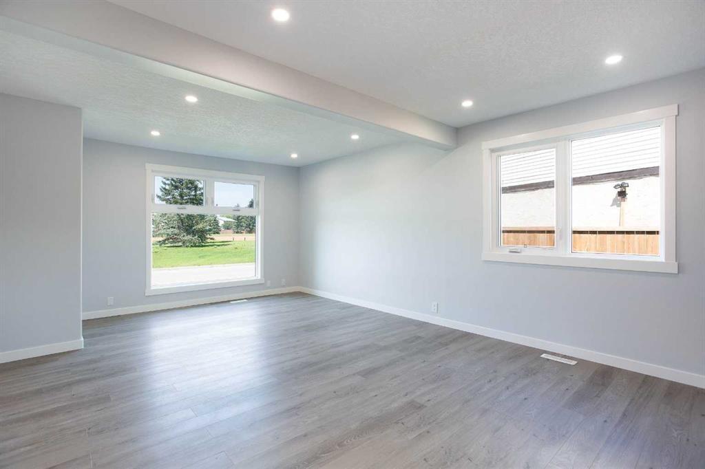 68 Abergale Way Ne, Calgary, AB - Indoor Photo Showing Other Room