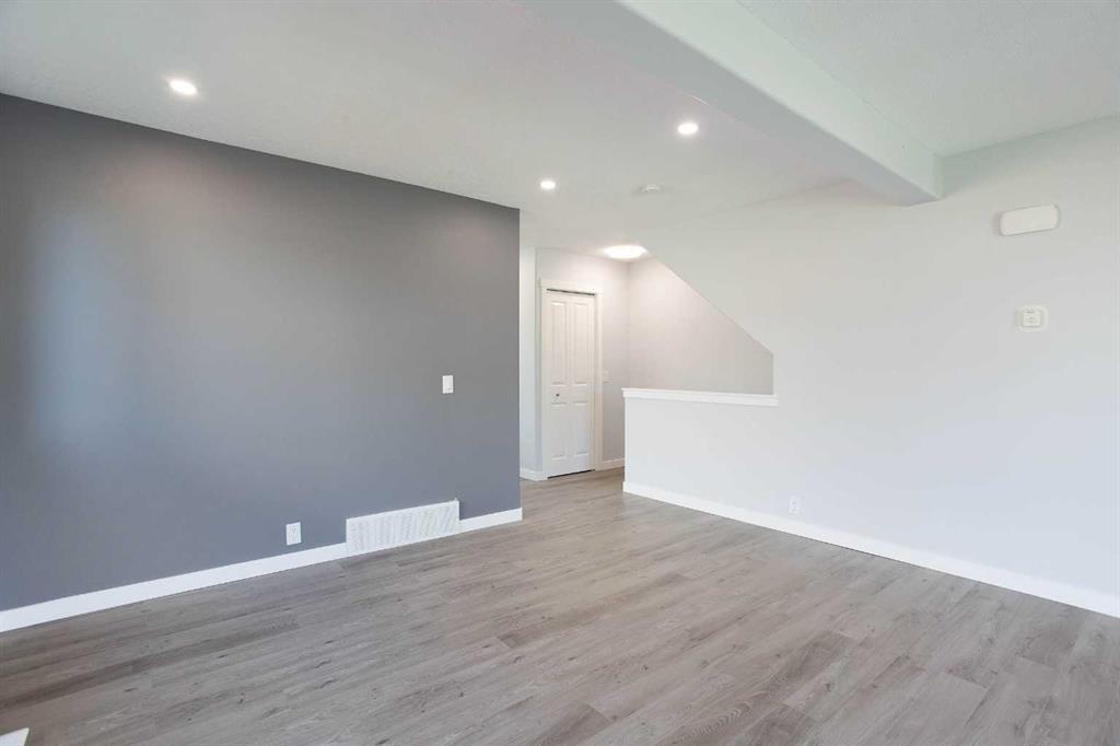 68 Abergale Way Ne, Calgary, AB - Indoor Photo Showing Other Room