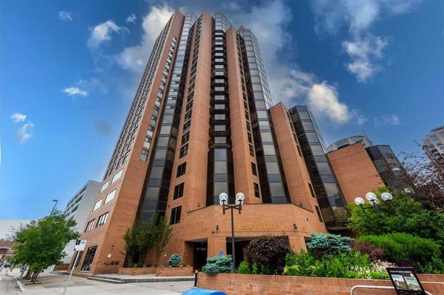 1502-1100 8 Avenue SW Calgary, AB T2P 3T9