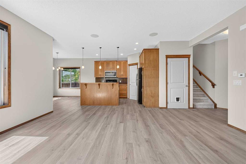 249 Elgin Manor Se, Calgary, AB - Indoor