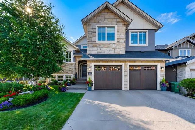 78 Aspen Cliff Close SW Calgary, AB T3H 0L9