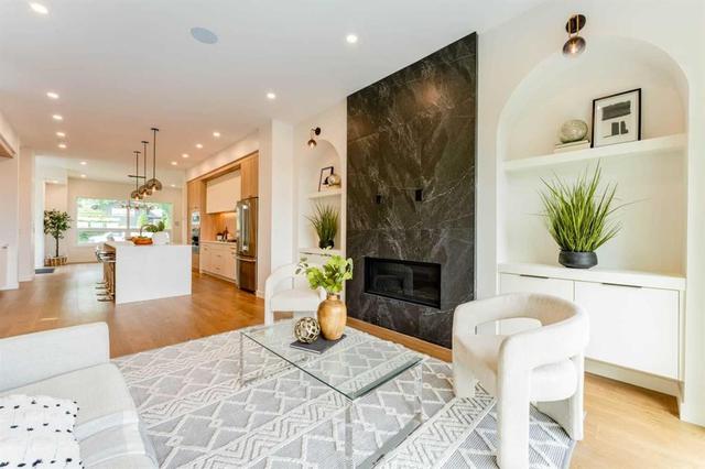90 Hartford Road NW Calgary, AB T2K 2A5