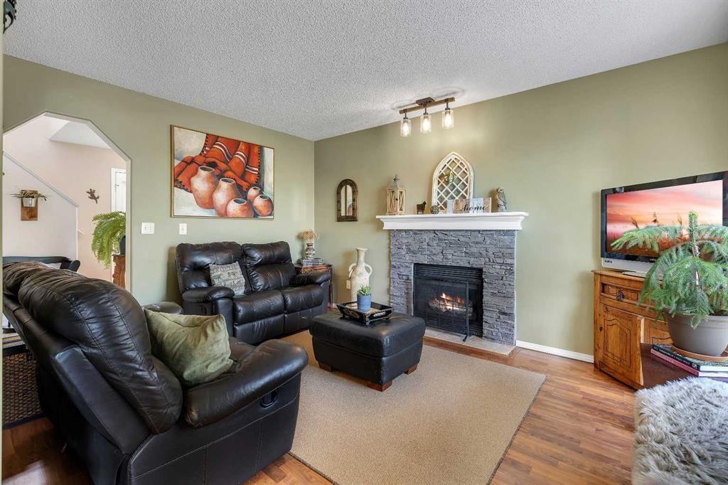 626 Saddlecreek Way Ne, Calgary, AB 