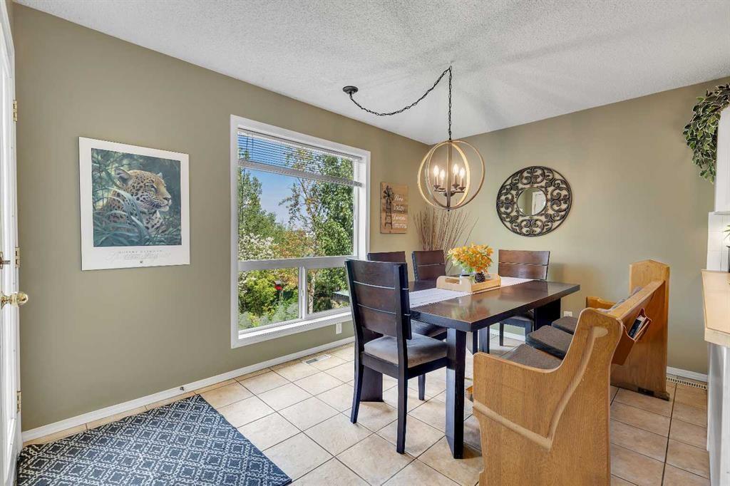626 Saddlecreek Way Ne, Calgary, AB 