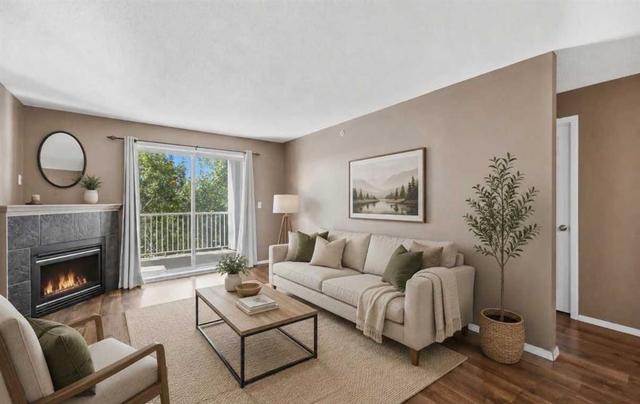 3408-10 Prestwick Bay SE Calgary, AB T2Z 0B3
