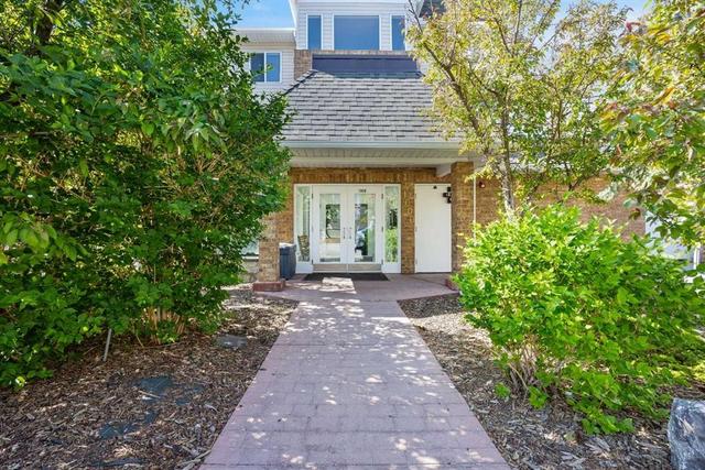 1314-950 Arbour Lake Road NW Calgary, AB T2G 5B3