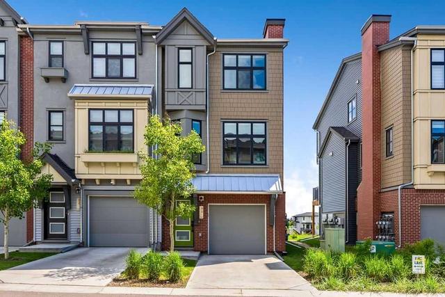 86 Spring Willow Close SW Calgary, AB T3H 6E8