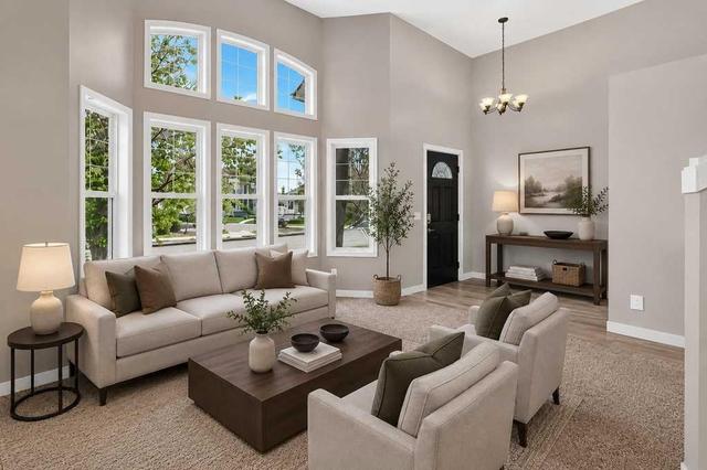 222 Covewood Close NE Calgary, AB T3K 5A1