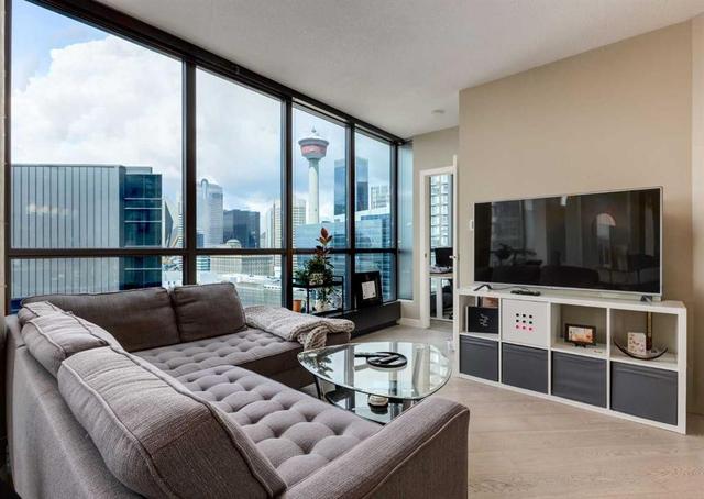 1910-225 11 Avenue SE Calgary, AB T2G 0G3