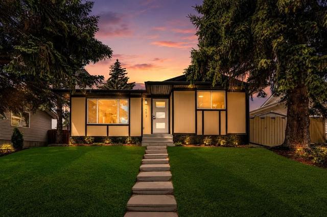 1903 62 Street NE Calgary, AB T1Y 1N3