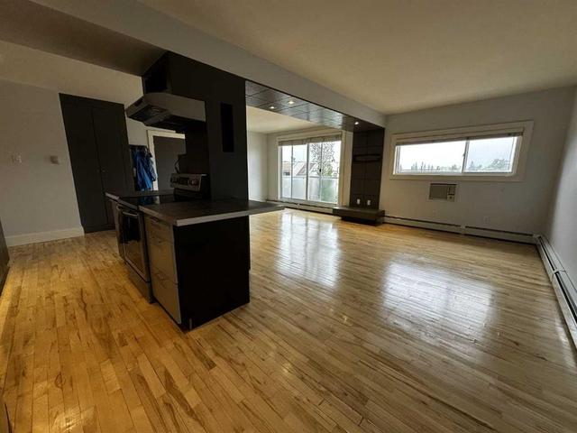 7-1530 26 Avenue SW Calgary, AB T2T 1C5
