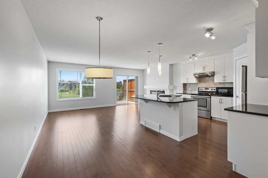 159 Auburn Meadows Place Se, Calgary, AB - Indoor Photo Showing Kitchen With Upgraded Kitchen