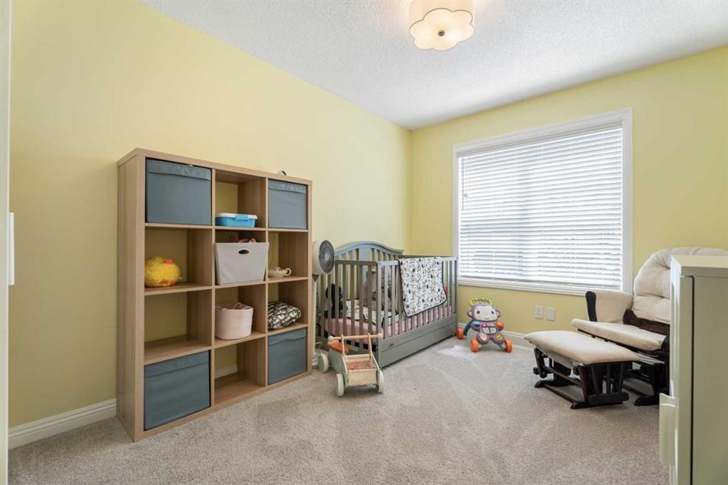 161 Cranleigh Bay Se, Calgary, AB - Indoor Photo Showing Bedroom