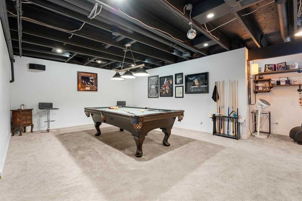 161 Cranleigh Bay Se, Calgary, AB - Indoor Photo Showing Other Room