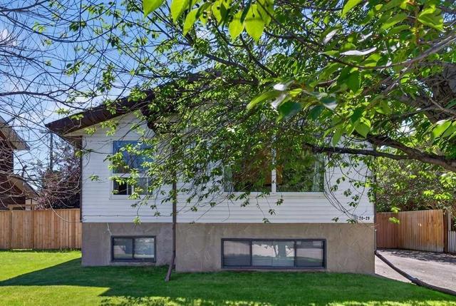 20 McKinley Road SE Calgary, AB T2Z 1T6
