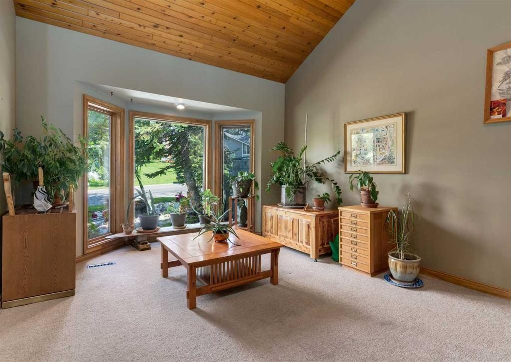 224 Edgedale Drive Nw, Calgary, AB - Indoor