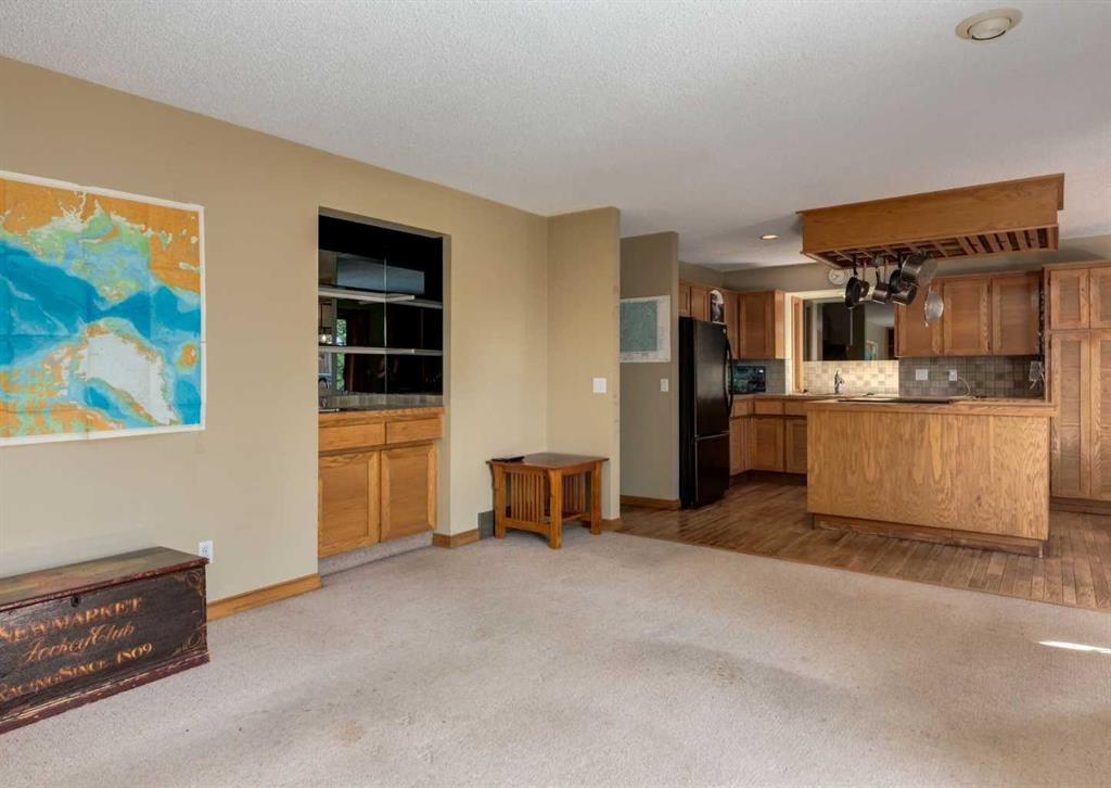 224 Edgedale Drive Nw, Calgary, AB - 