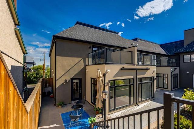 1513 23 Avenue SW Calgary, AB T2T 0T8