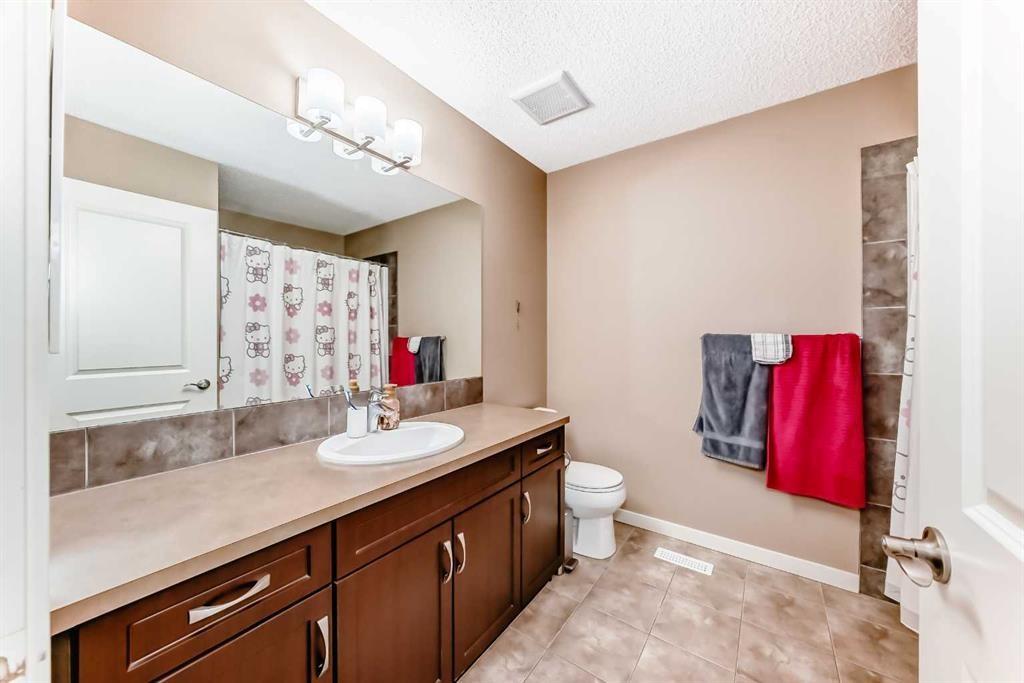 302 Auburn Crest Way Se, Calgary, AB 