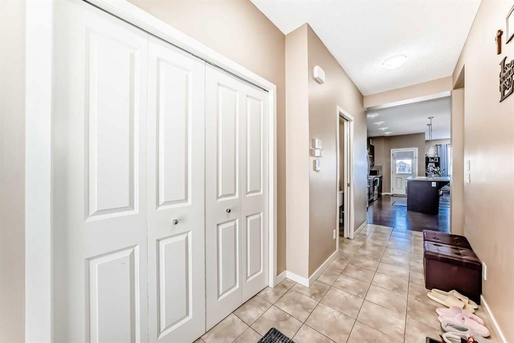 302 Auburn Crest Way Se, Calgary, AB 