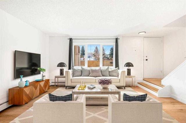 41-3809 45 Street SW Calgary, AB T3E 3H4