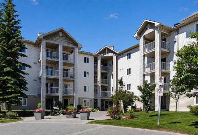 424-1717 60 Street SE Calgary, AB T2A 7Y7