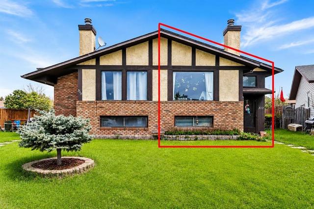 317 Templemont Place NE Calgary, AB T1Y 5A7