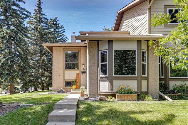 189 Deerfield Terrace SE Calgary, AB T2J 6V2