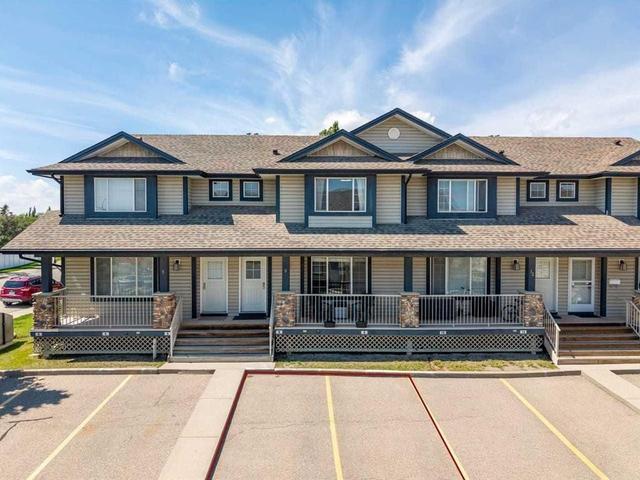 9 Citadel Point NW Calgary, AB T3G 5L2