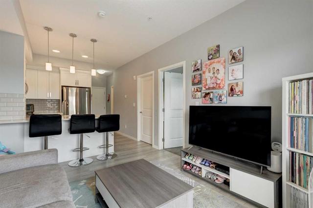 307-370 Harvest Hills Common NECalgary, AB T3K 2M8