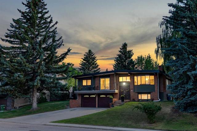 4143 Varsity Road NWCalgary, AB T3B 2Y5