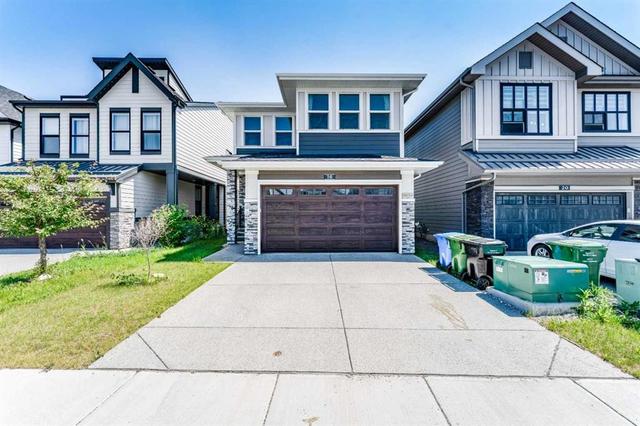 16 West Grove Link SW Calgary, AB T3H 6E3