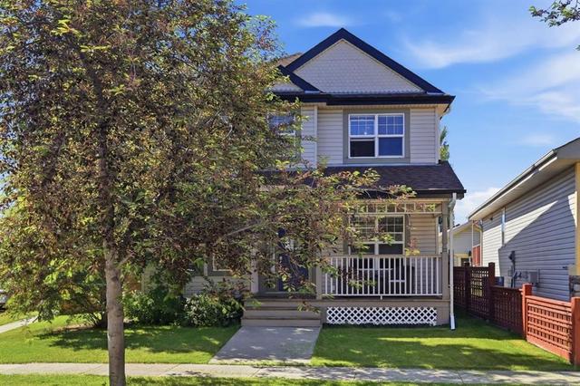 134 Prestwick Landing SE Calgary, AB T2Z 3S4