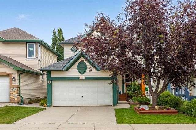 109 Hidden Valley Grove NW Calgary, AB T3A 5W8