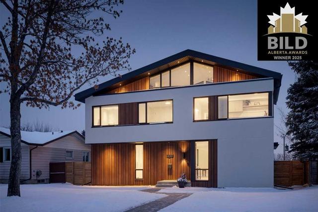 159 Rosery Drive NW Calgary, AB T2K 1L8
