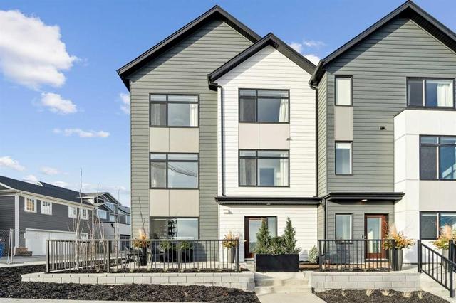 171 Dieppe Drive SW Calgary, AB T3E 8H6