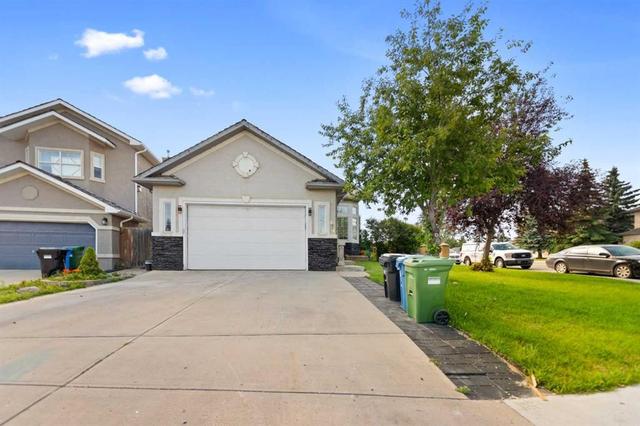 434 Harvest Grove Place NECalgary, AB T3K 4T8