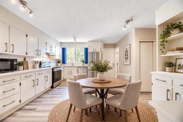 62-630 Sabrina Road SW Calgary, AB T2W 2N7