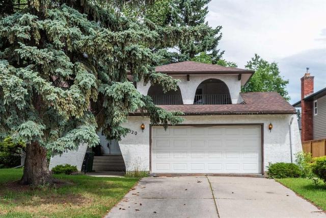 1320 116 Avenue SW Calgary, AB T2W 2A5