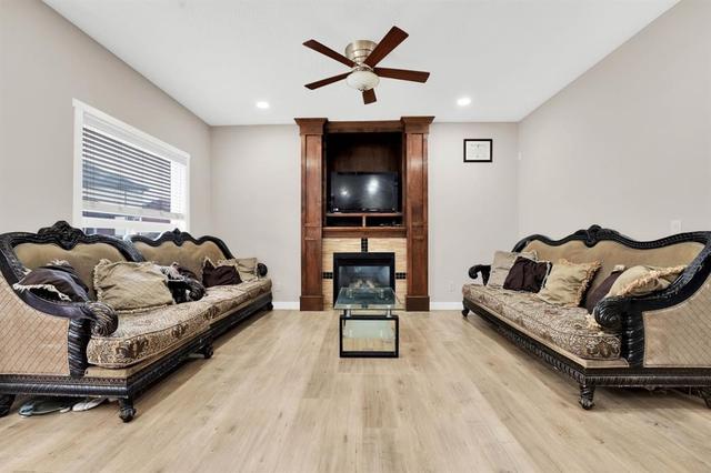 360 Saddlemont Boulevard NE Calgary, AB T3J 0M8