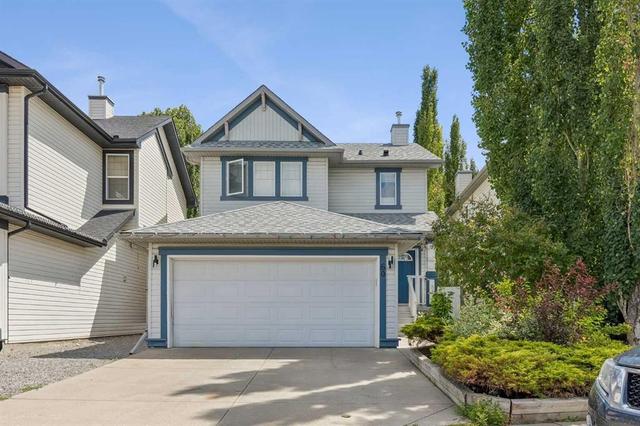 60 Cranfield Park SE Calgary, AB T3M 1B4