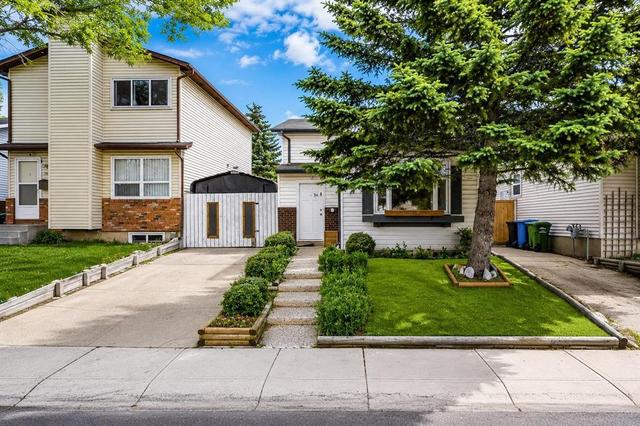 3614 39 Street NE Calgary, AB T1Y 5H6