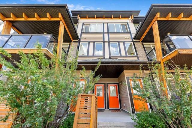 116 Savanna Walk NE Calgary, AB T3J 0Y4