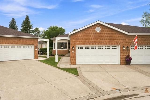12 Prominence Point SW Calgary, AB T3H 3E8