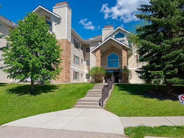 1207-7451 Springbank Boulevard SW Calgary, AB T3H 4K5