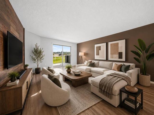 1314-1314 Tuscarora Manor NW Calgary, AB T3L 2J9